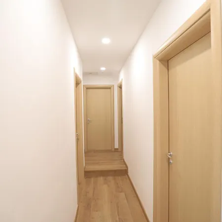 Nidum Harmony 3* ティラナ